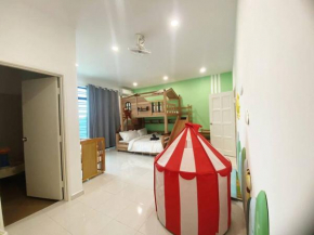 PlayHouse Fun4Kids 22pax 6R5B